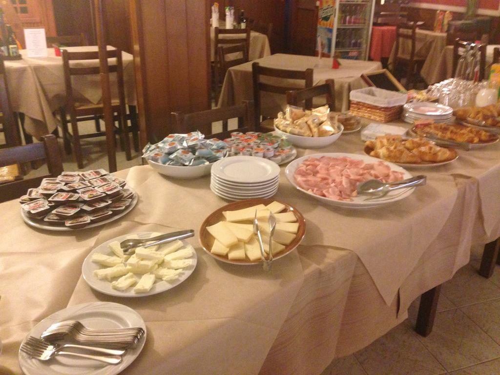 Hotel Scandola Bosco Chiesanuova Bagian luar foto